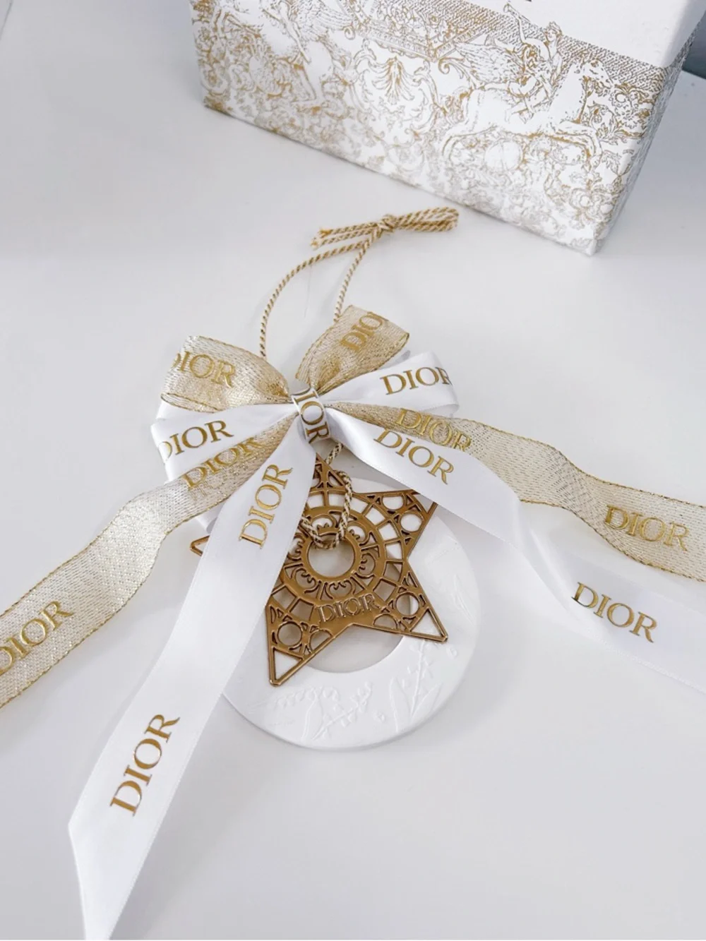Dior DIY car diffuser - Picture 3 of 7